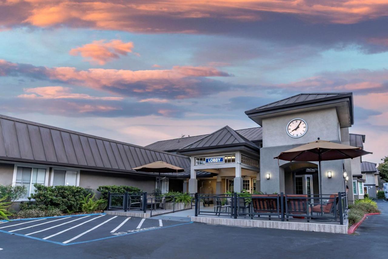 Best Western Silicon Valley Inn Саннивейл Экстерьер фото